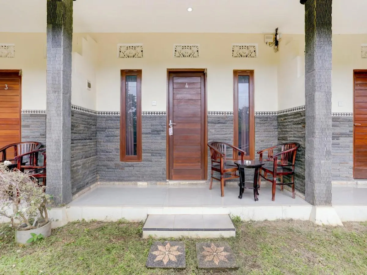 Oyo 90711 Blembong Homestay Джимбаран